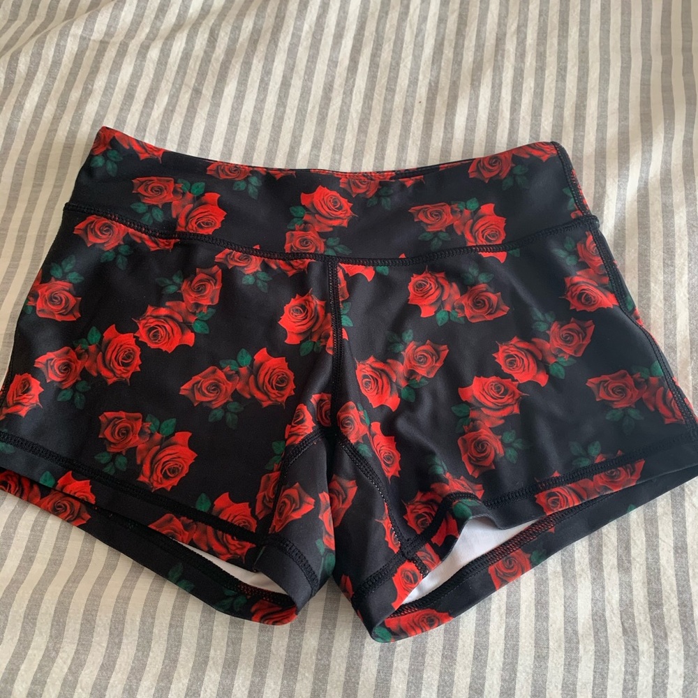 EXO Shorts Size Small